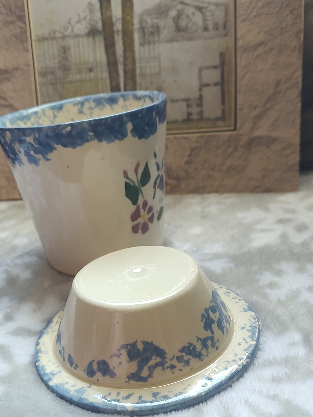 🐦 Planter and Matching Saucer - Blue and Cream - Picture 6 of 8